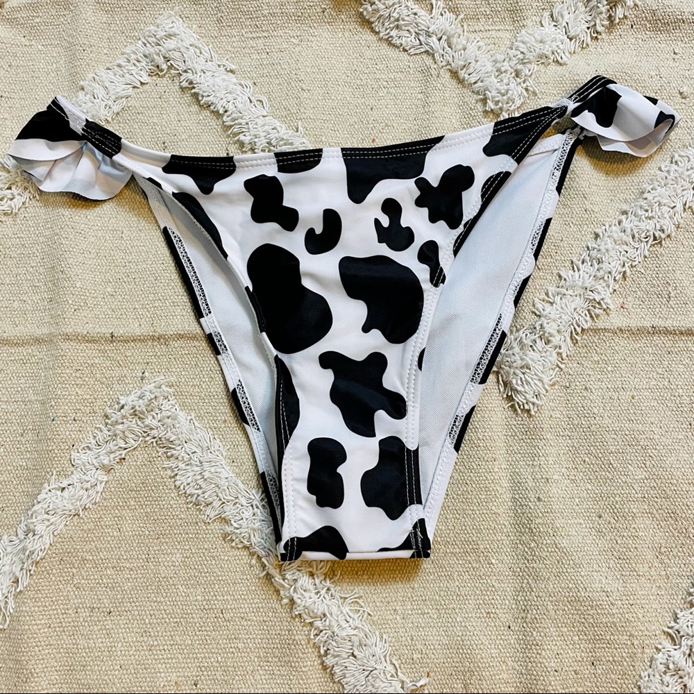 🦙Cow Print Bikini Bottoms🦙